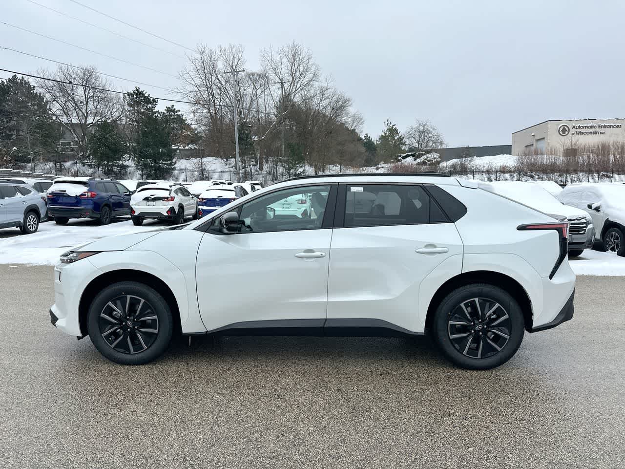 Thumbnail: 2026 Subaru Solterra - 10