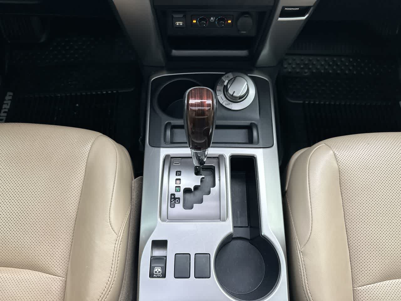 Thumbnail: 2020 Toyota 4Runner - 34