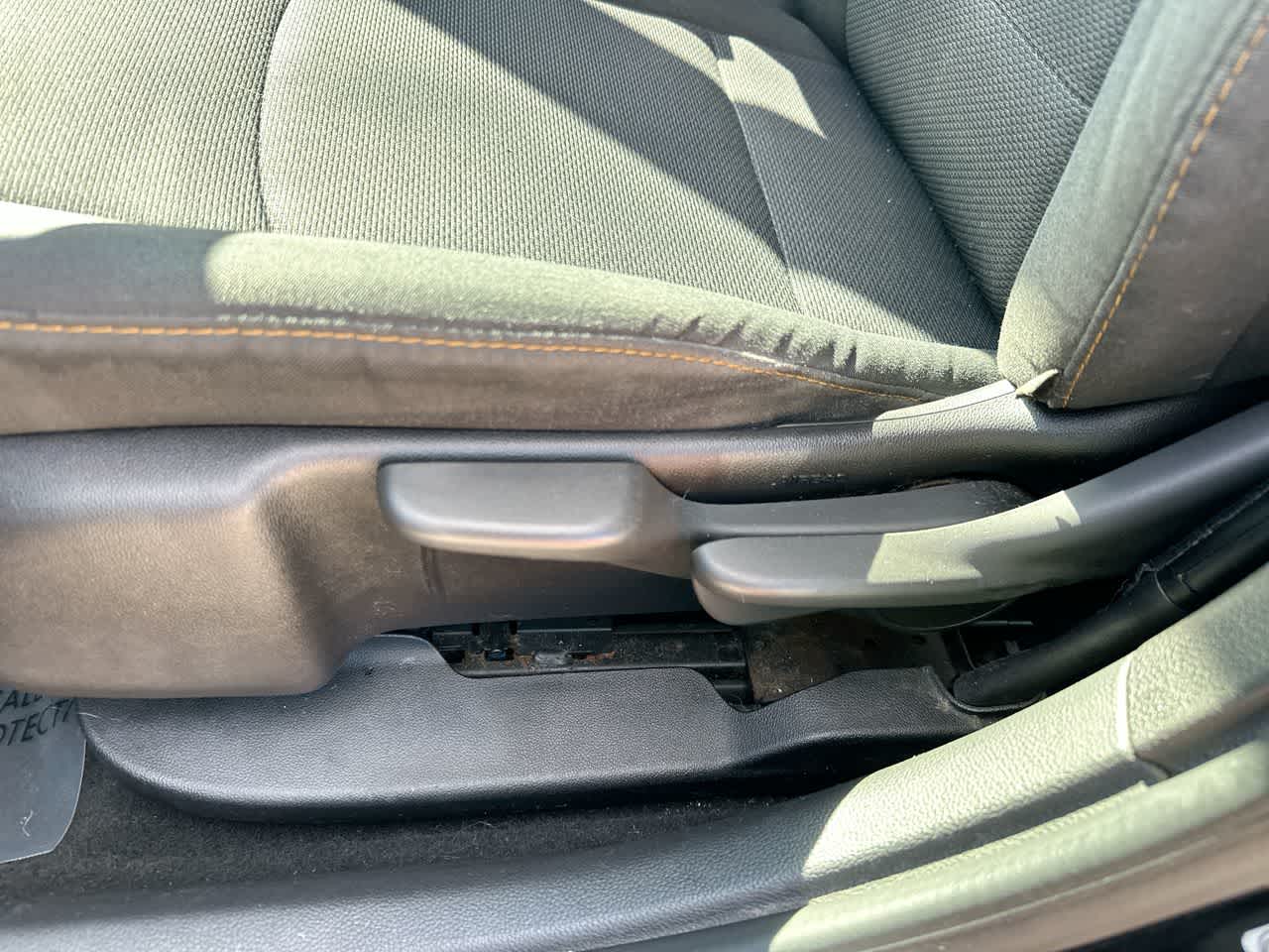 Thumbnail: 2016 Chevrolet Cruze - 22