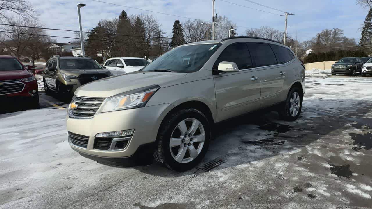 Thumbnail: 2017 Chevrolet Traverse - 4