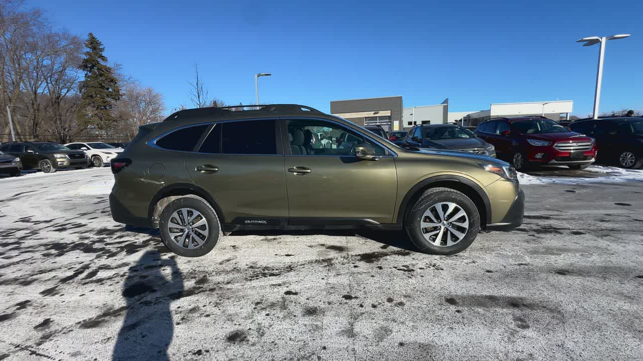 Thumbnail: 2021 Subaru Outback - 9