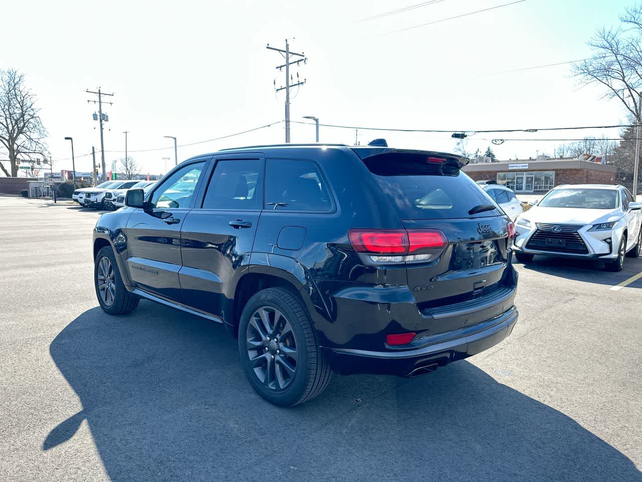 Thumbnail: 2019 Jeep Grand Cherokee - 11