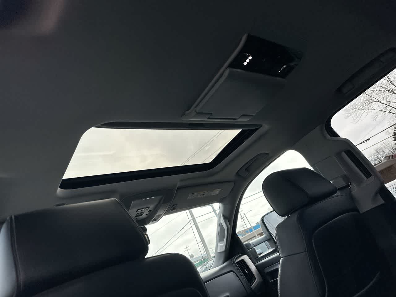 Thumbnail: 2015 GMC Sierra 2500 - 24