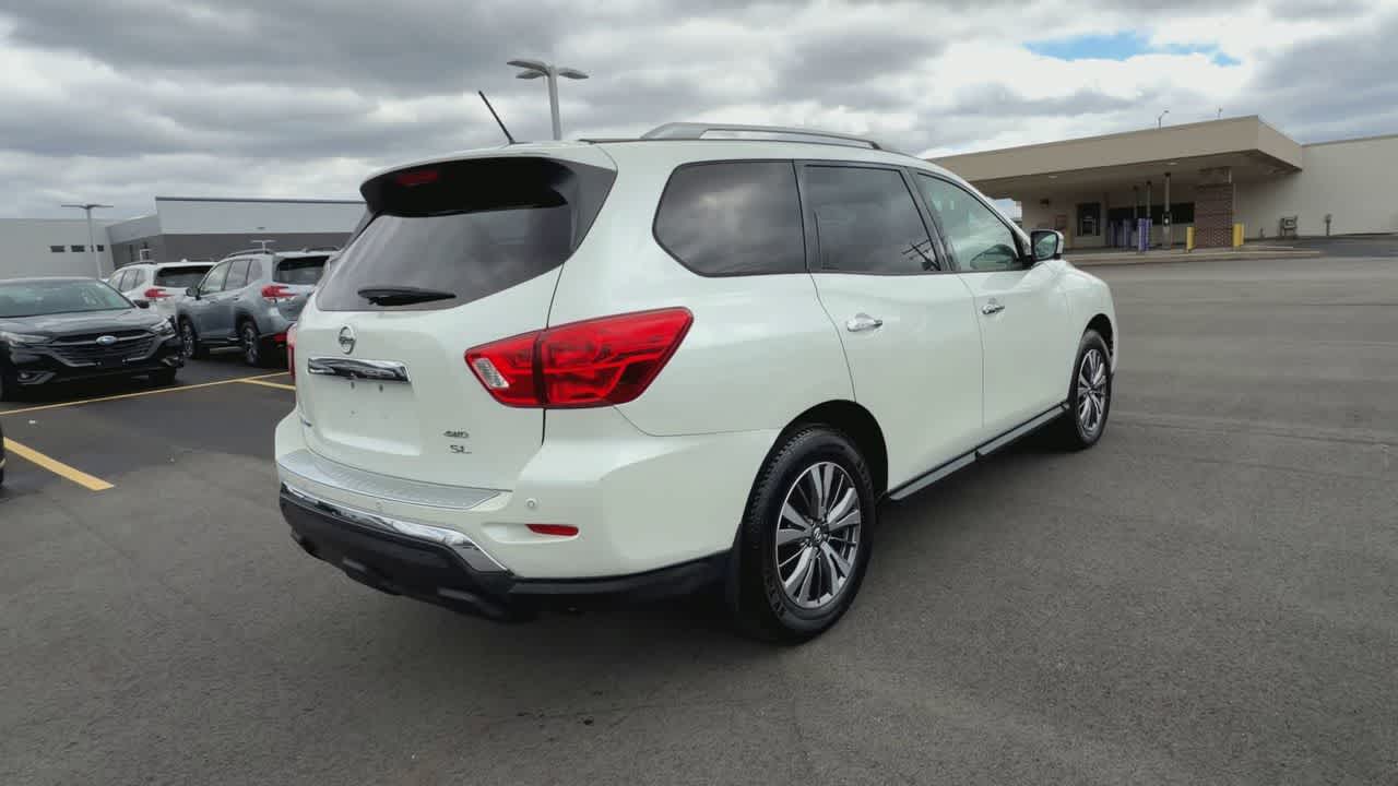 Thumbnail: 2018 Nissan Pathfinder - 8