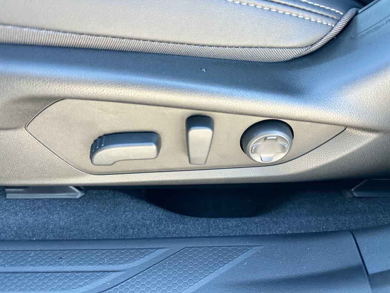 Thumbnail: 2026 Subaru Outback - 21