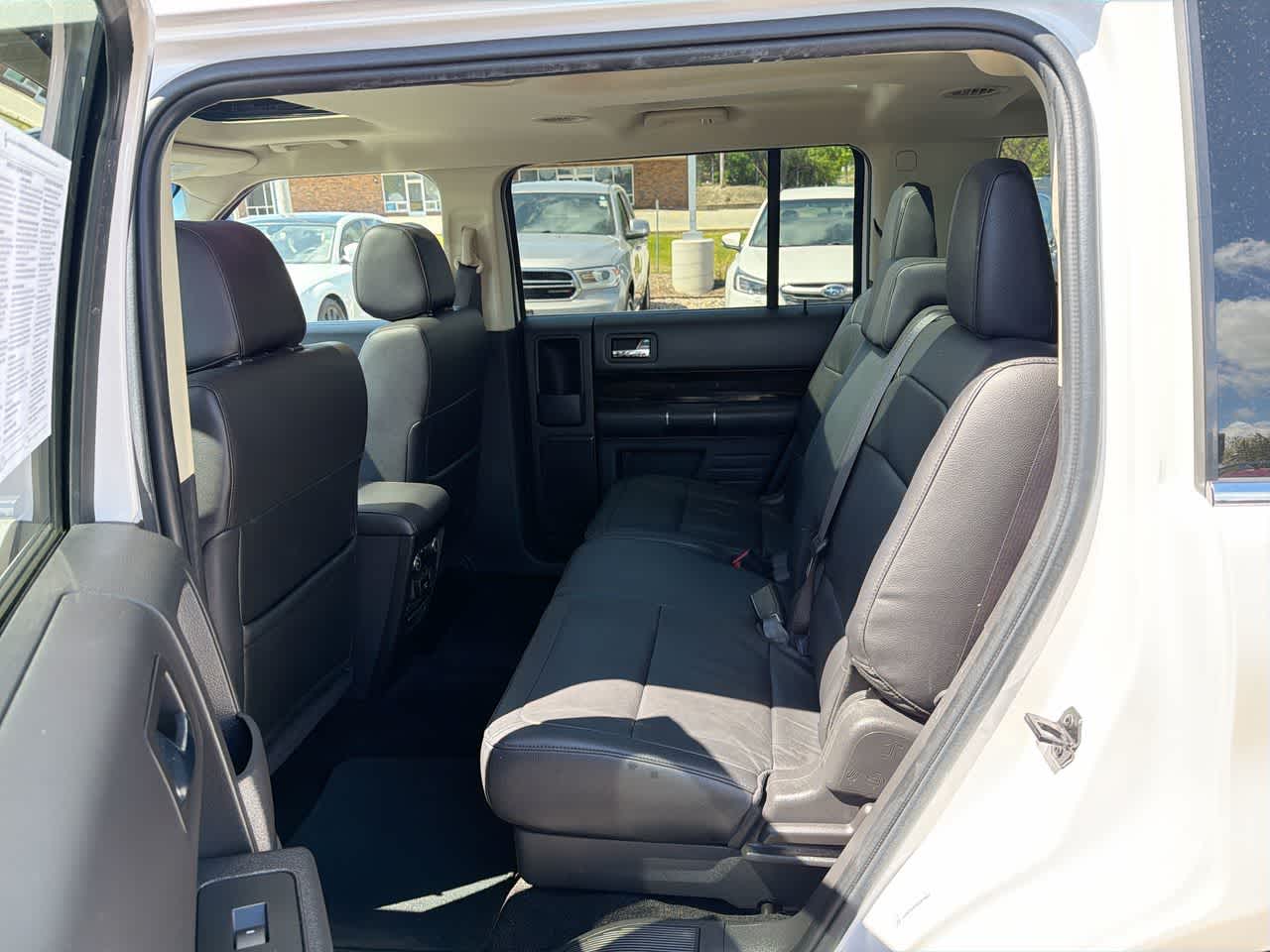 Thumbnail: 2019 Ford Flex - 25