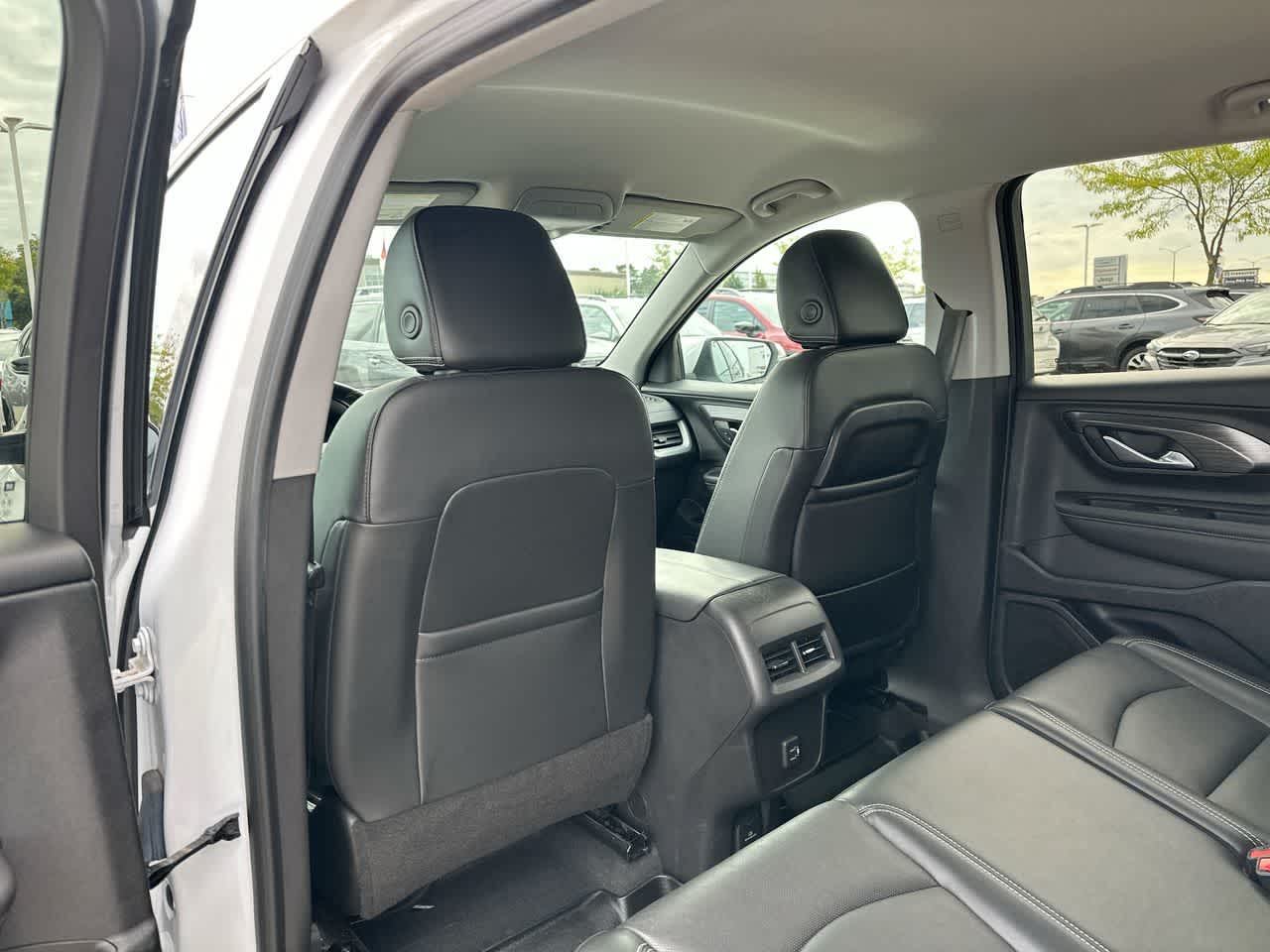 Thumbnail: 2022 GMC Terrain - 23