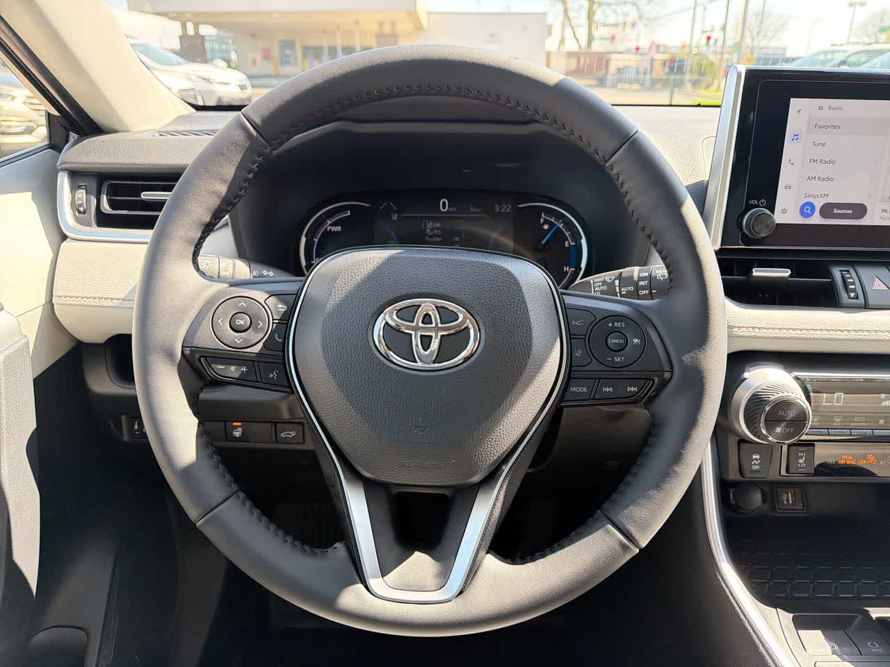 Thumbnail: 2025 Toyota RAV4 - 28