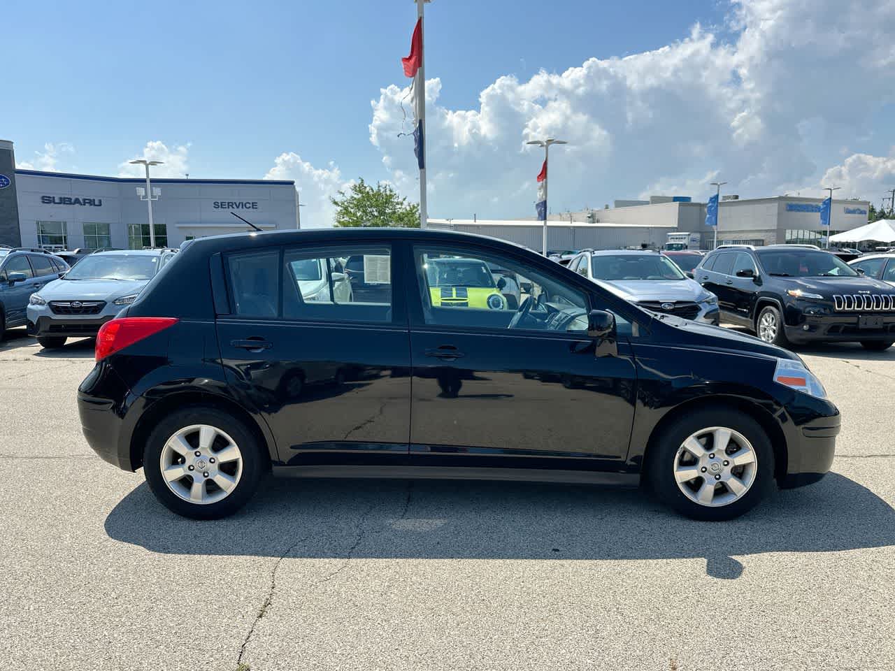 Thumbnail: 2012 Nissan Versa - 14