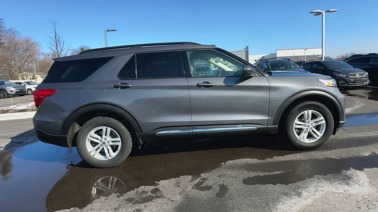 Thumbnail: 2021 Ford Explorer - 9