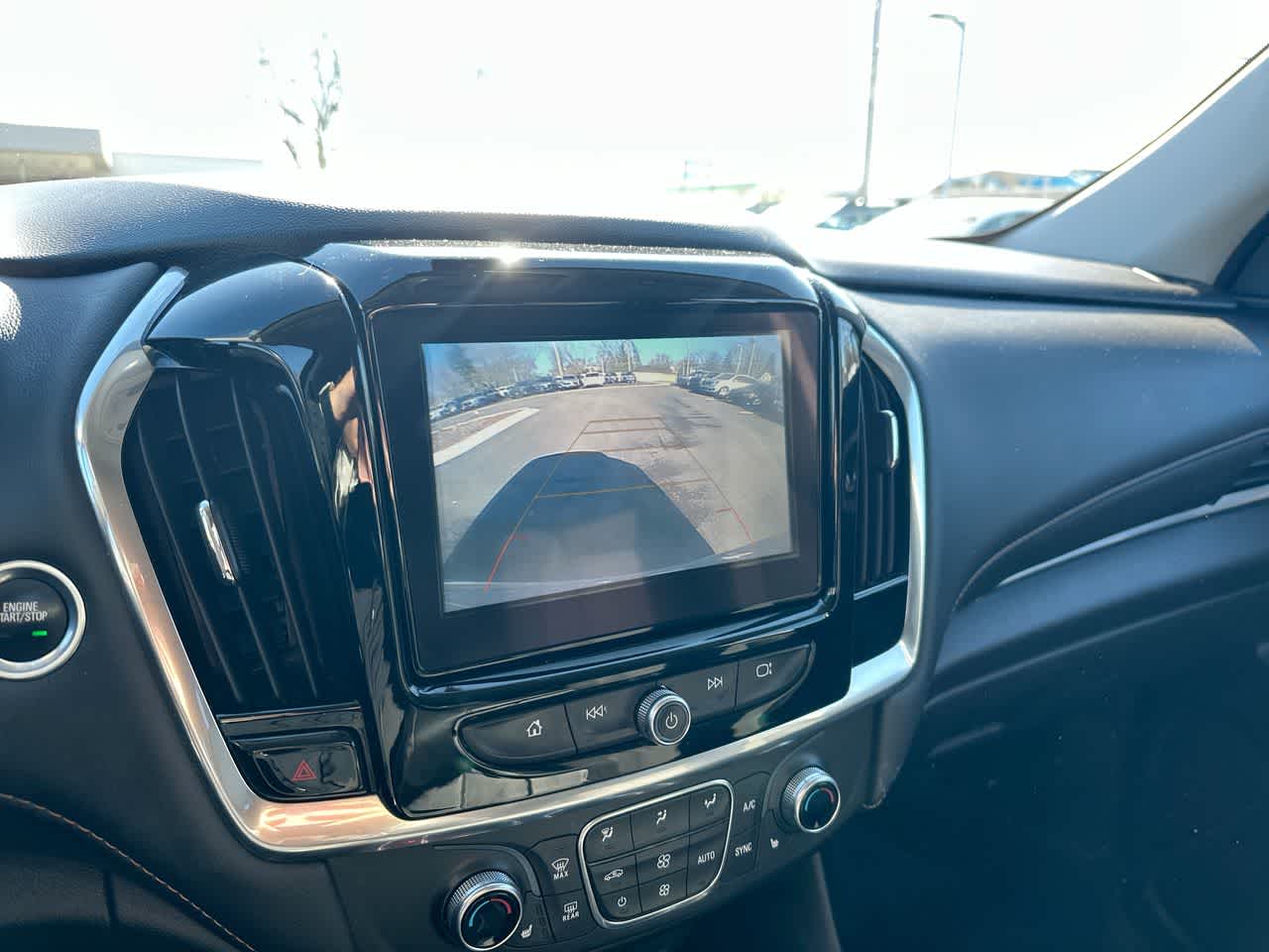 Thumbnail: 2019 Chevrolet Traverse - 32