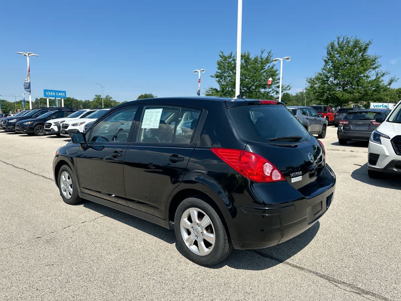 Thumbnail: 2012 Nissan Versa - 11
