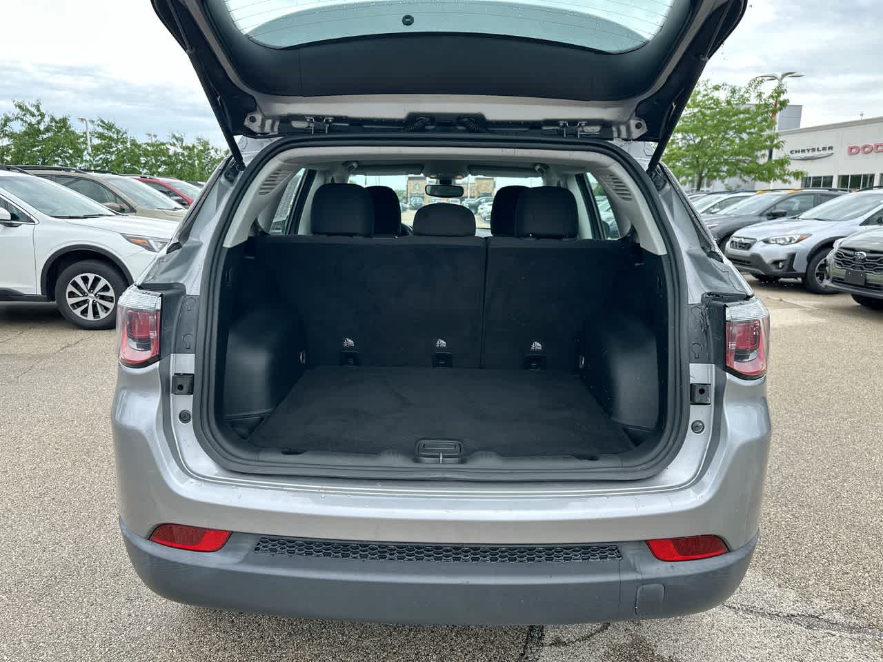 Thumbnail: 2018 Jeep Compass - 34