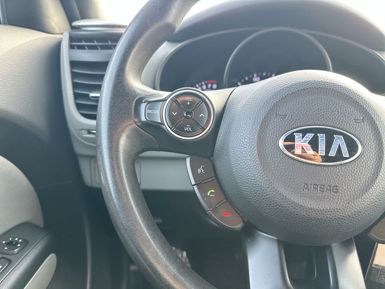 Thumbnail: 2016 Kia Soul - 28