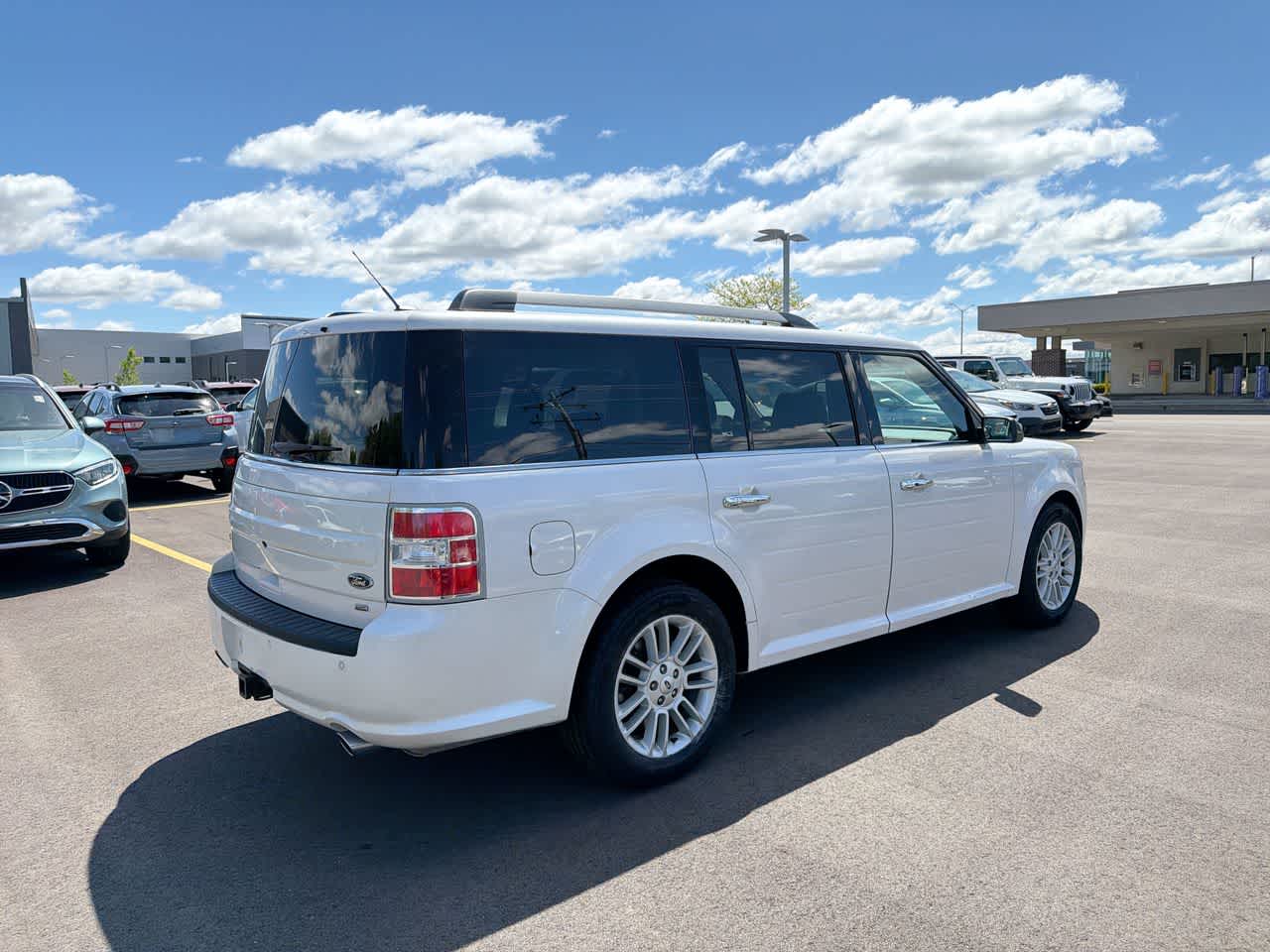 Thumbnail: 2019 Ford Flex - 13