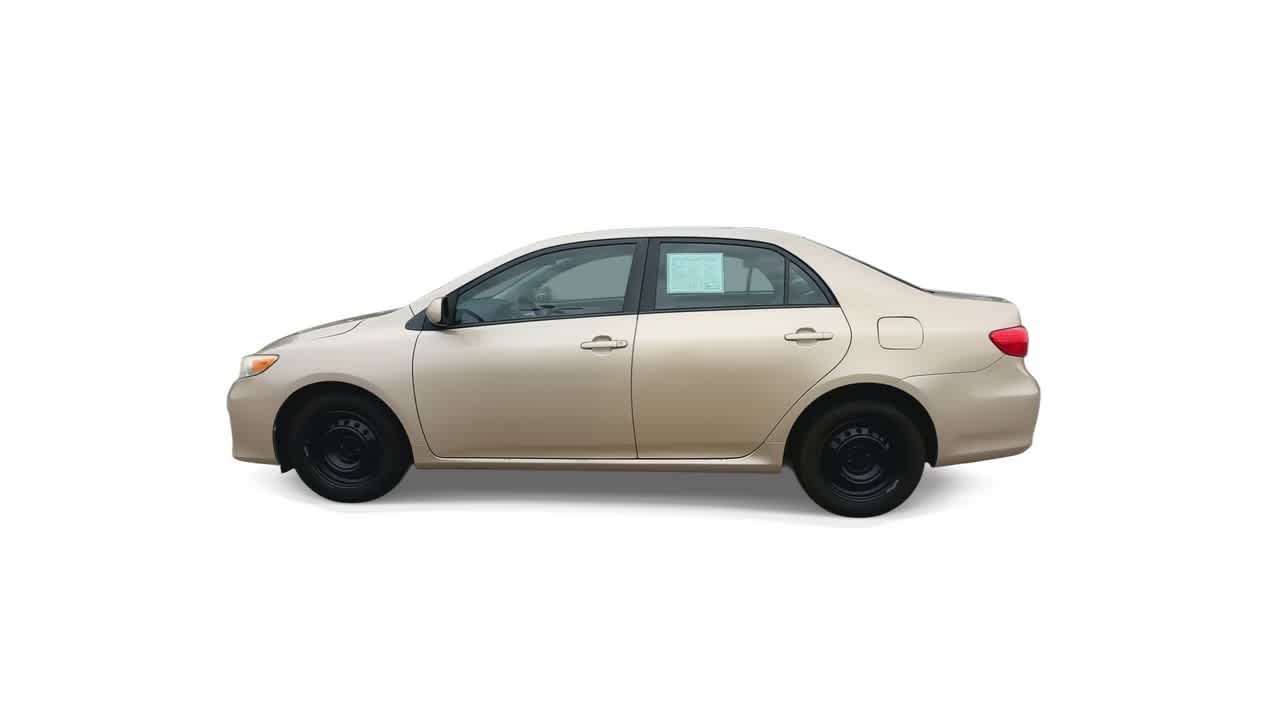 Thumbnail: 2011 Toyota Corolla - 5
