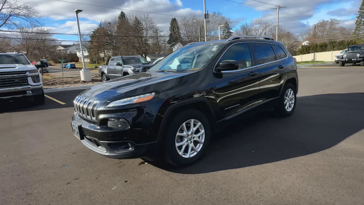 2015 Jeep Cherokee Latitude photo 3