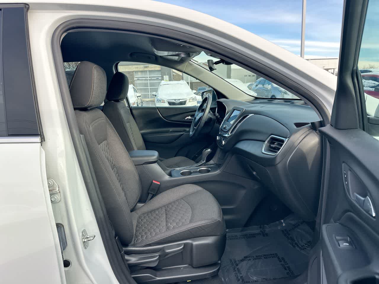 Thumbnail: 2020 Chevrolet Equinox - 26