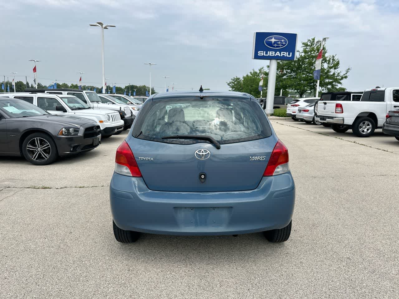 Thumbnail: 2010 Toyota Yaris - 12