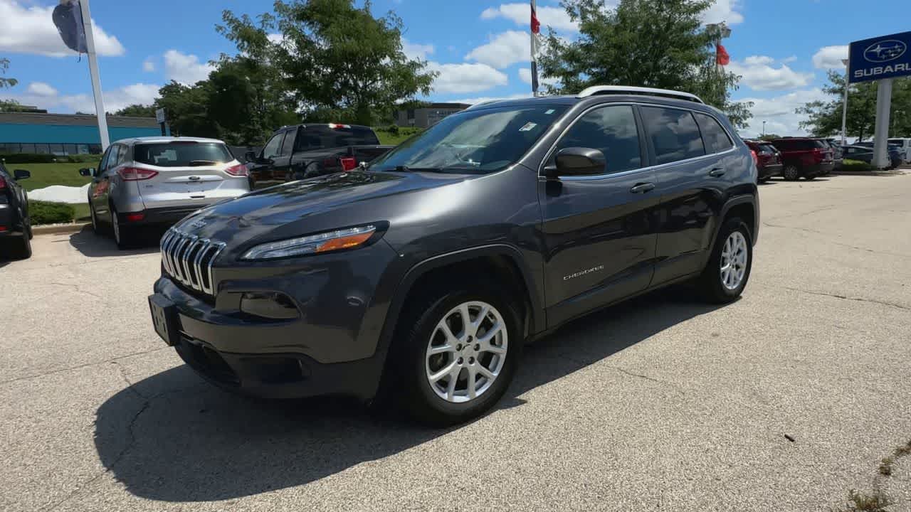 Thumbnail: 2017 Jeep Cherokee - 4