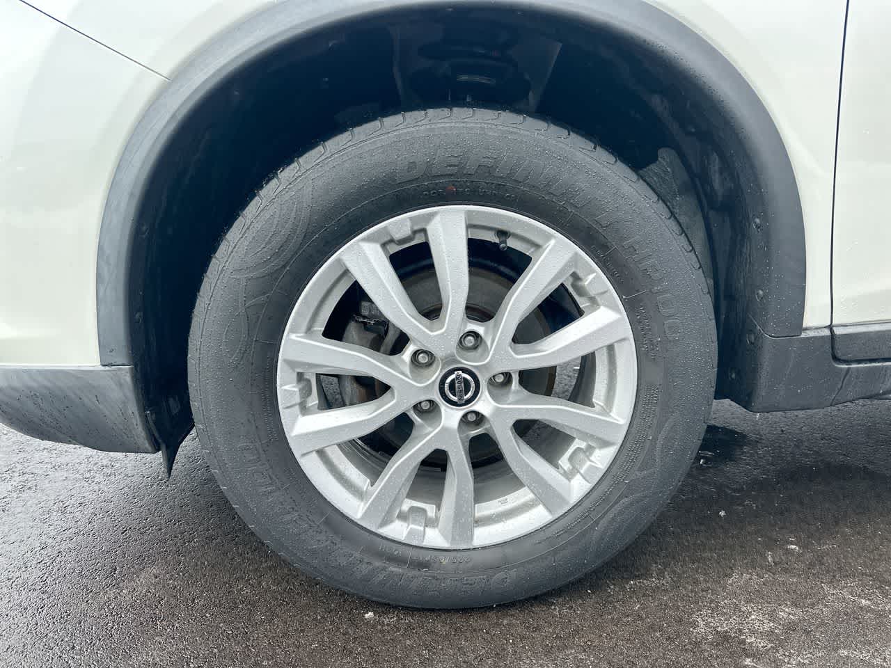 Thumbnail: 2018 Nissan Rogue - 19