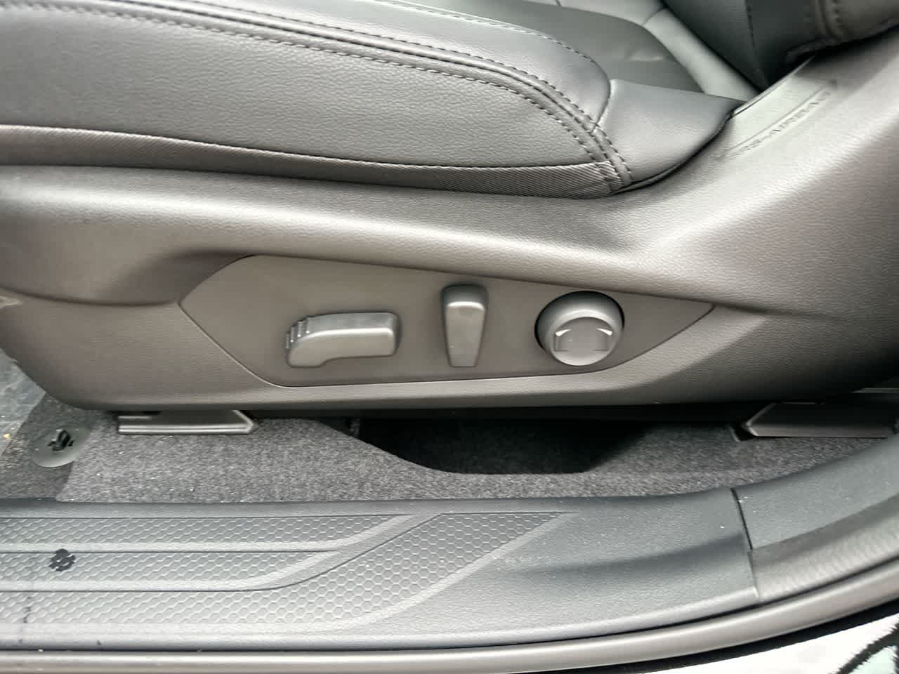 Thumbnail: 2026 Subaru Outback - 21