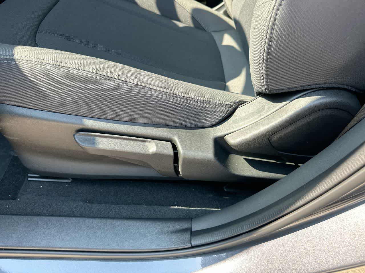 2025 Subaru Impreza Base 22