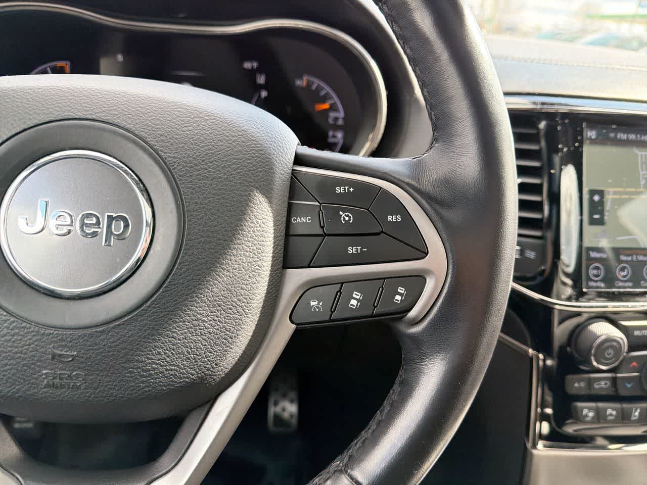 Thumbnail: 2020 Jeep Grand Cherokee - 30