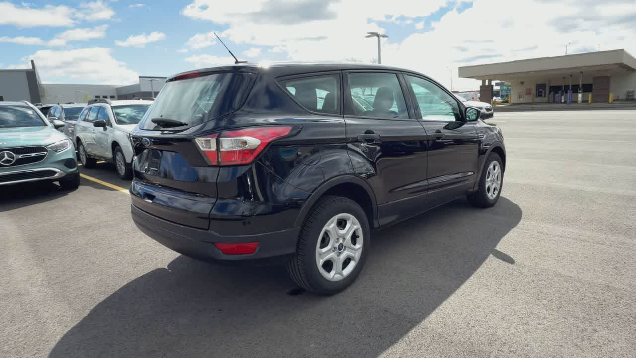 Thumbnail: 2018 Ford Escape - 8