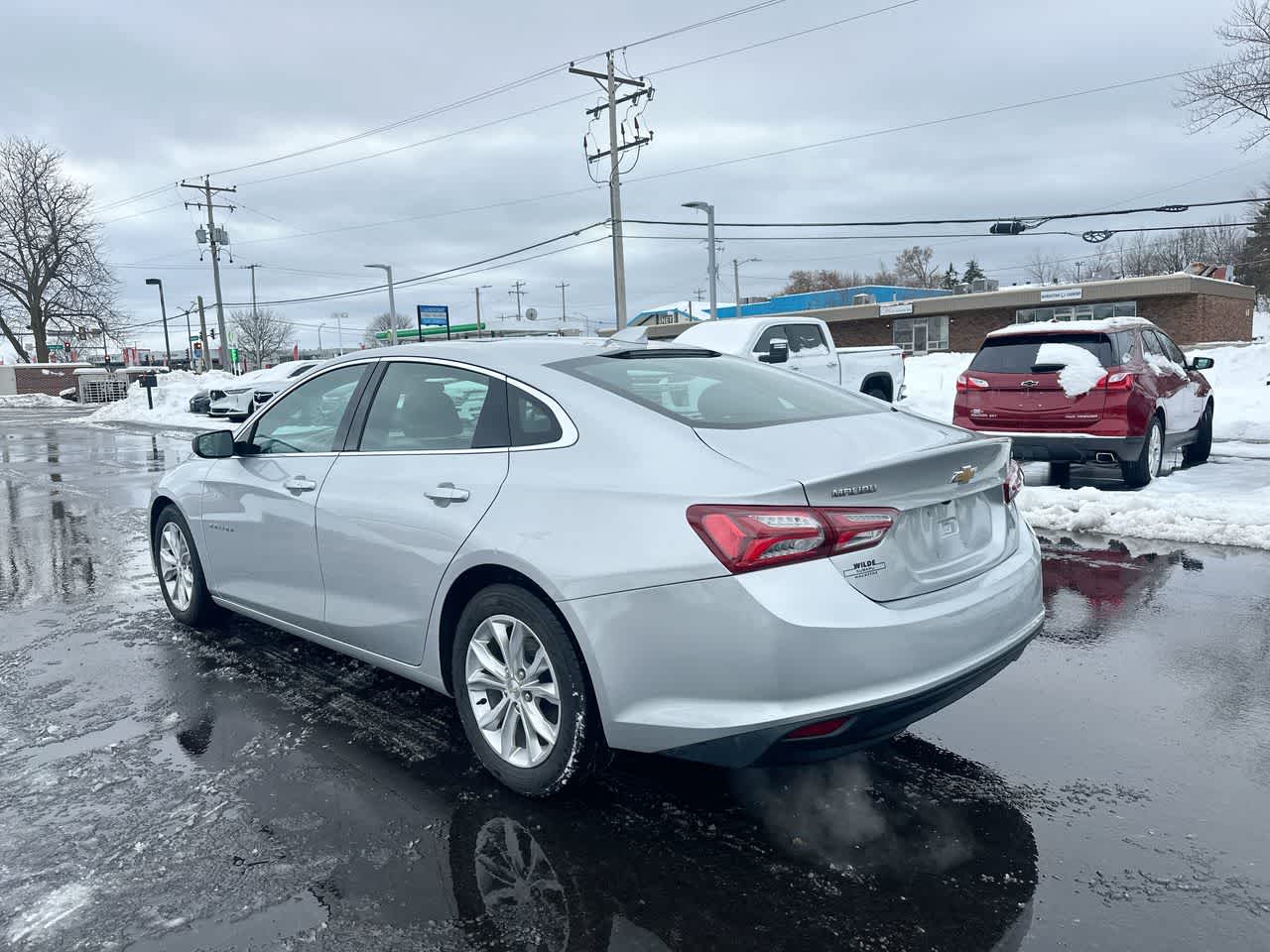 Thumbnail: 2020 Chevrolet Malibu - 11