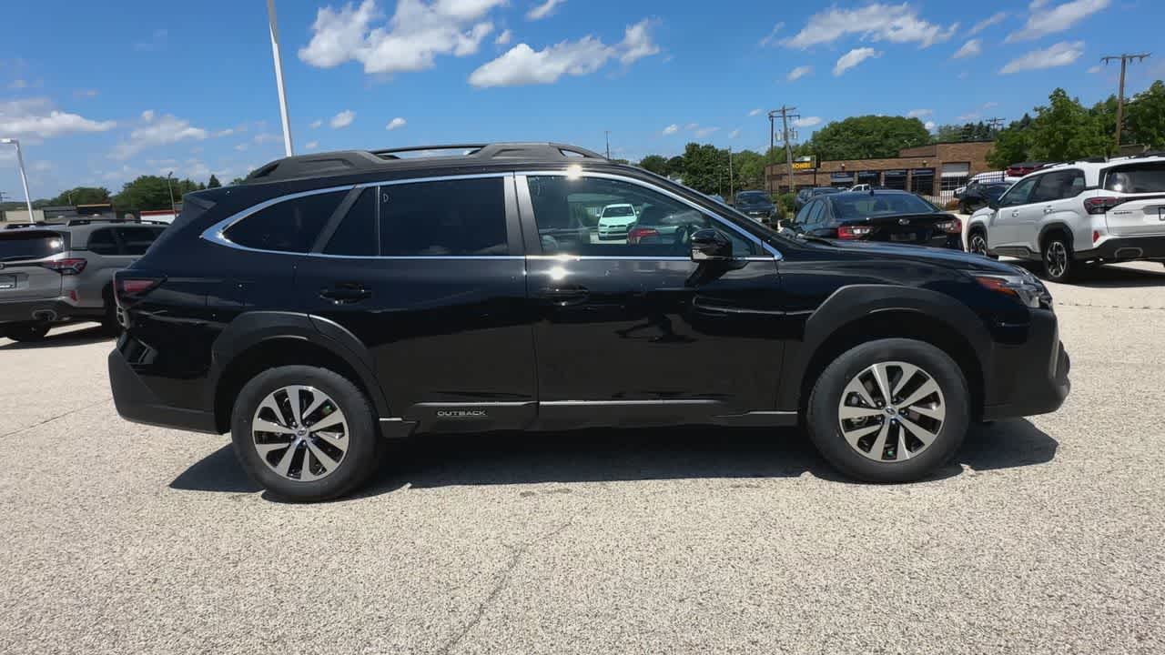 Thumbnail: 2025 Subaru Outback - 9