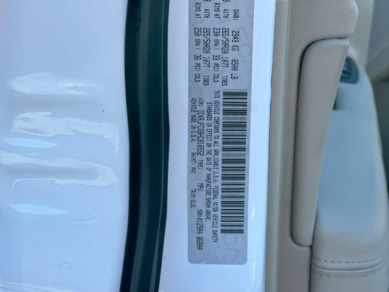 Thumbnail: 2017 Jeep Grand Cherokee - 41