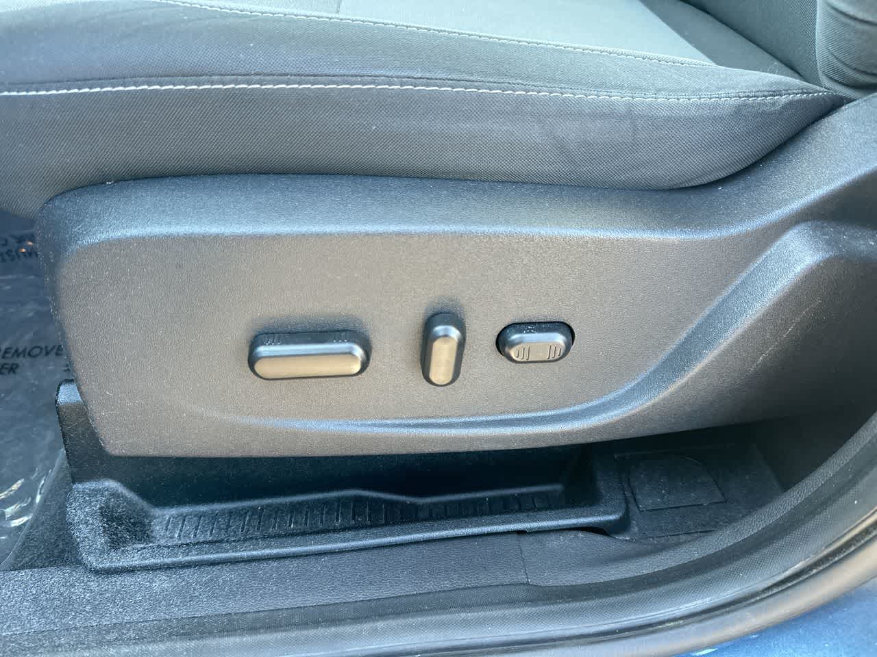 Thumbnail: 2018 Ford Escape - 22