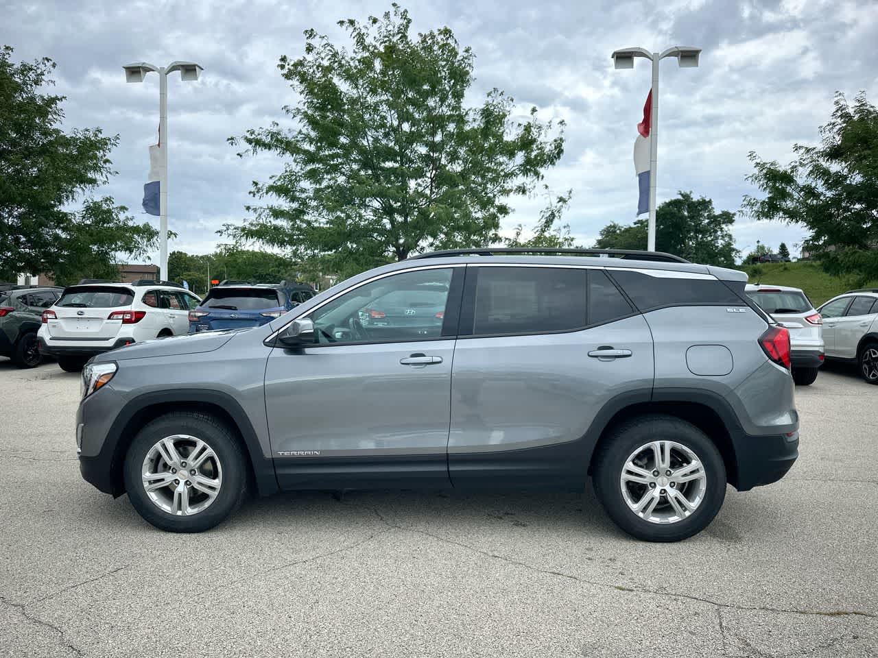 Thumbnail: 2019 GMC Terrain - 10