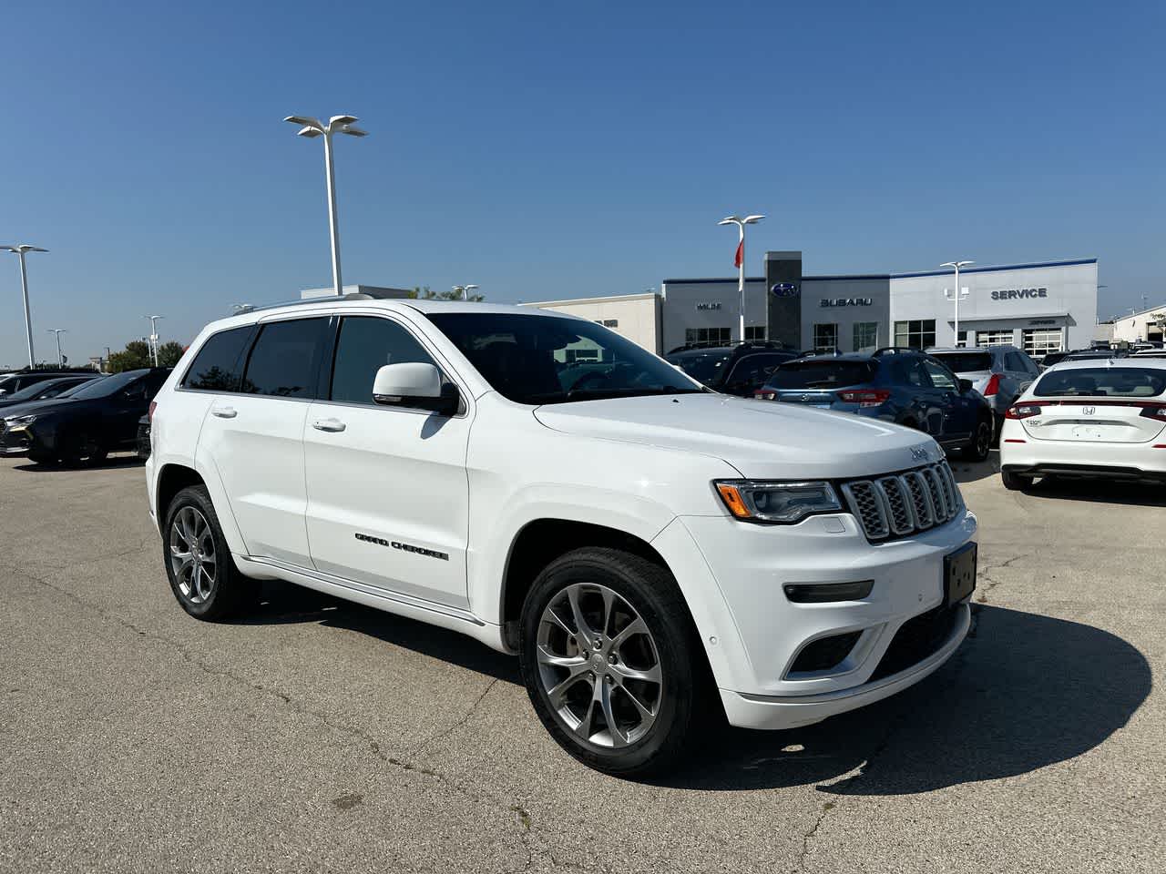 Thumbnail: 2020 Jeep Grand Cherokee - 15