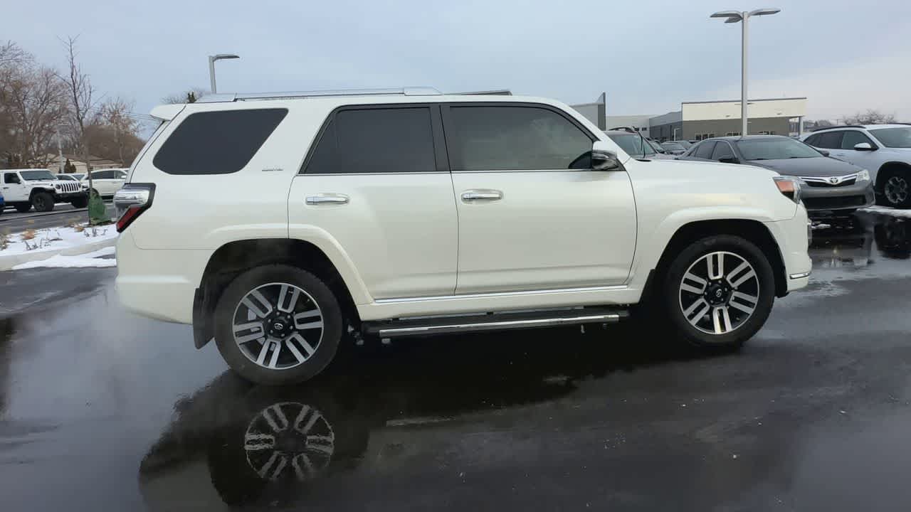 Thumbnail: 2020 Toyota 4Runner - 9