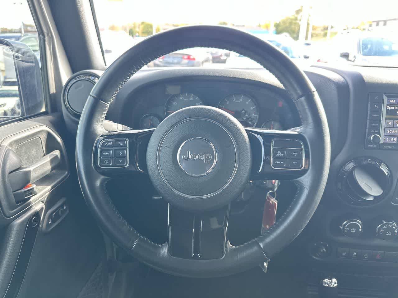 Thumbnail: 2017 Jeep Wrangler - 27