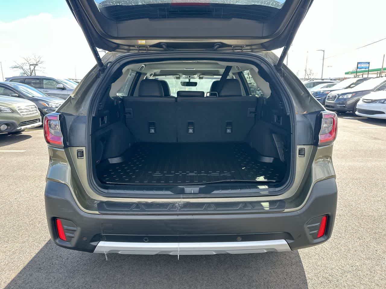 Thumbnail: 2022 Subaru Outback - 38