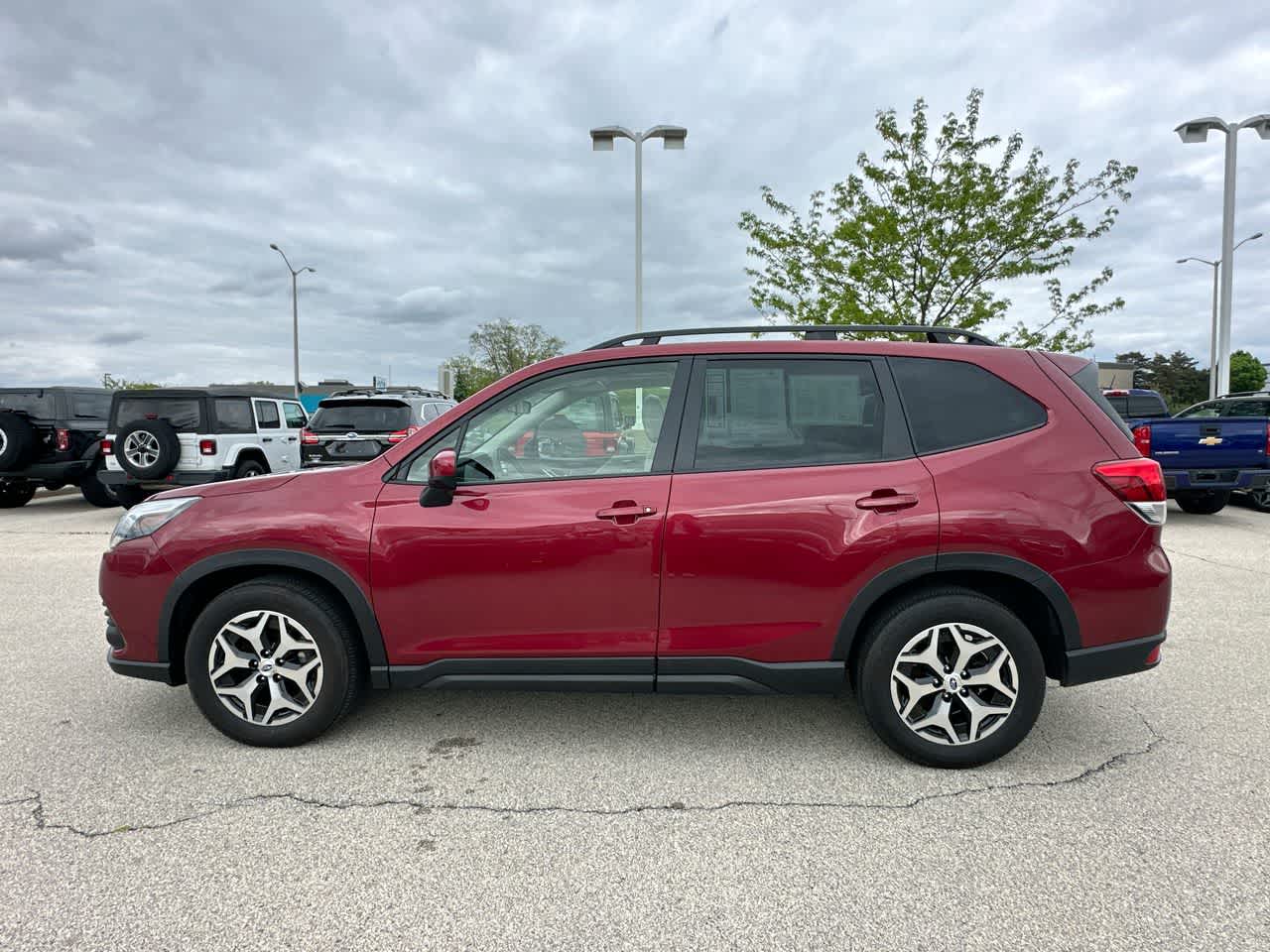 2022 Subaru Forester Premium 10