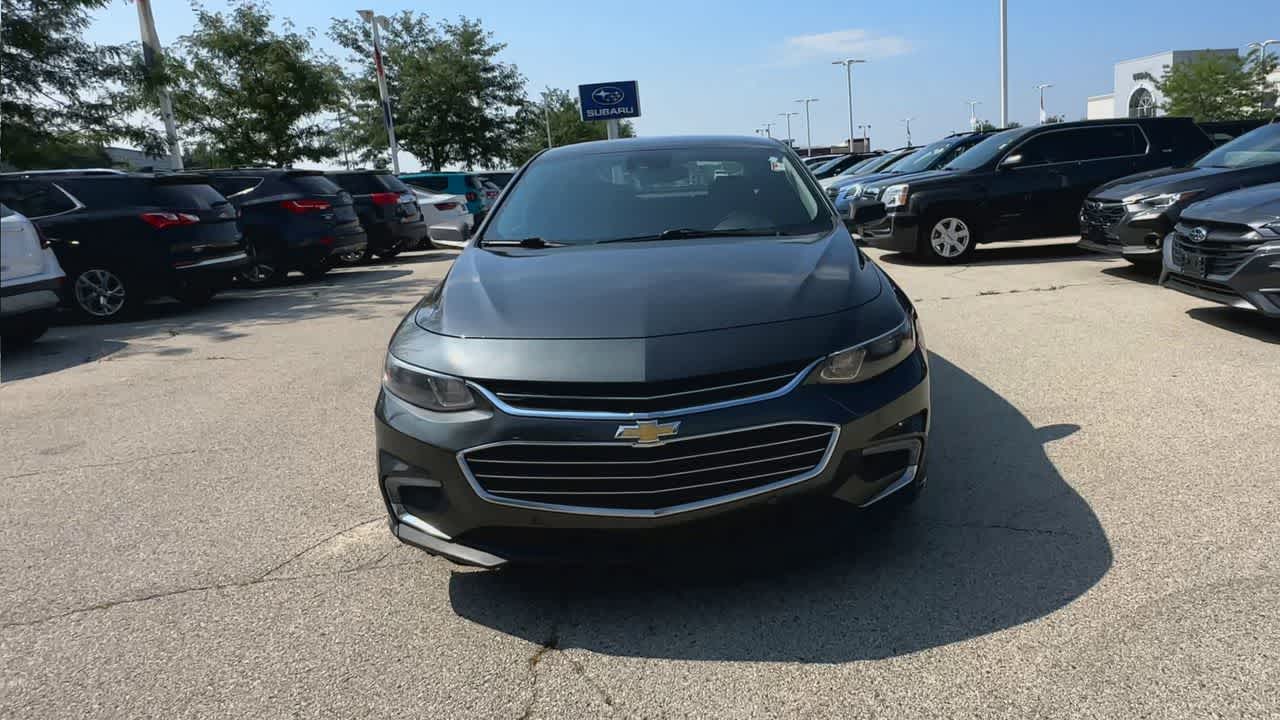 2016 Chevrolet Malibu 2LT photo 3