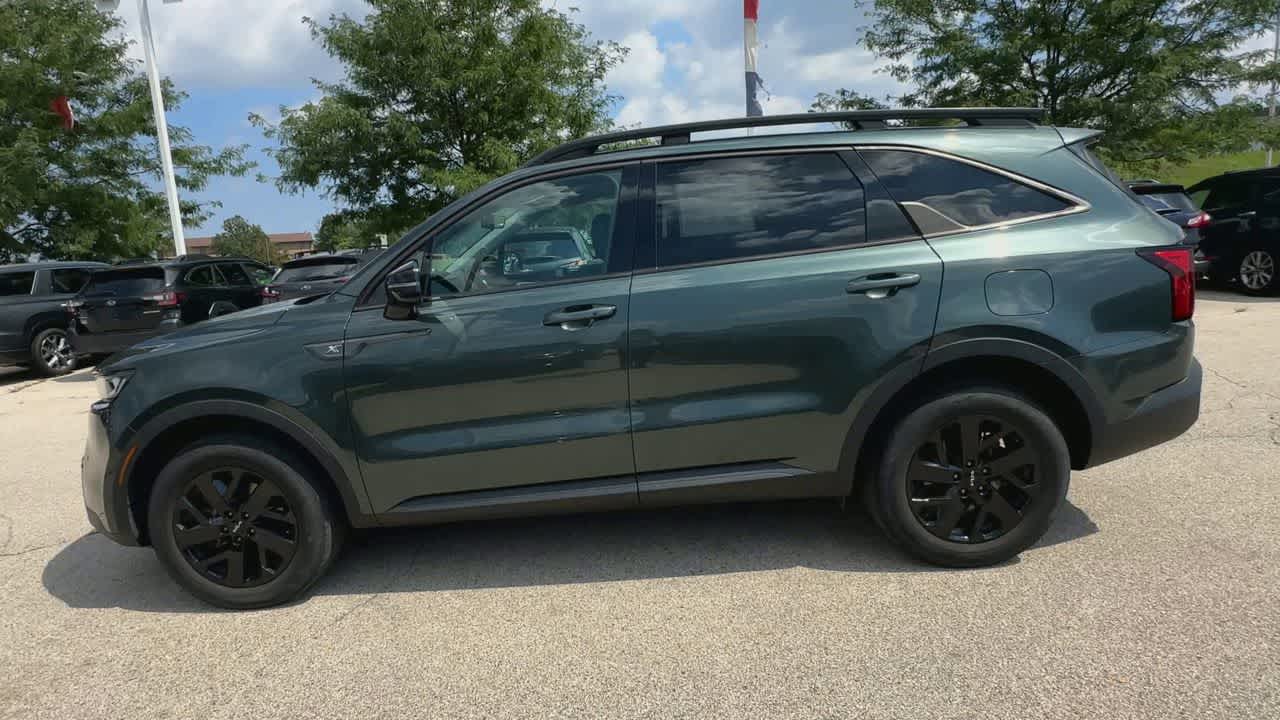 Thumbnail: 2022 Kia Sorento - 5