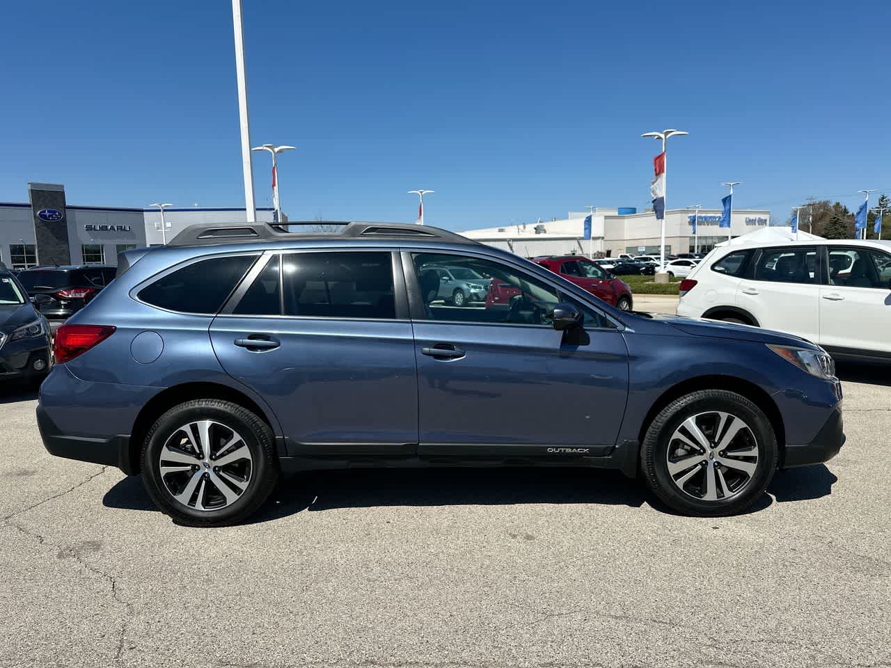 2018 Subaru Outback Limited 14