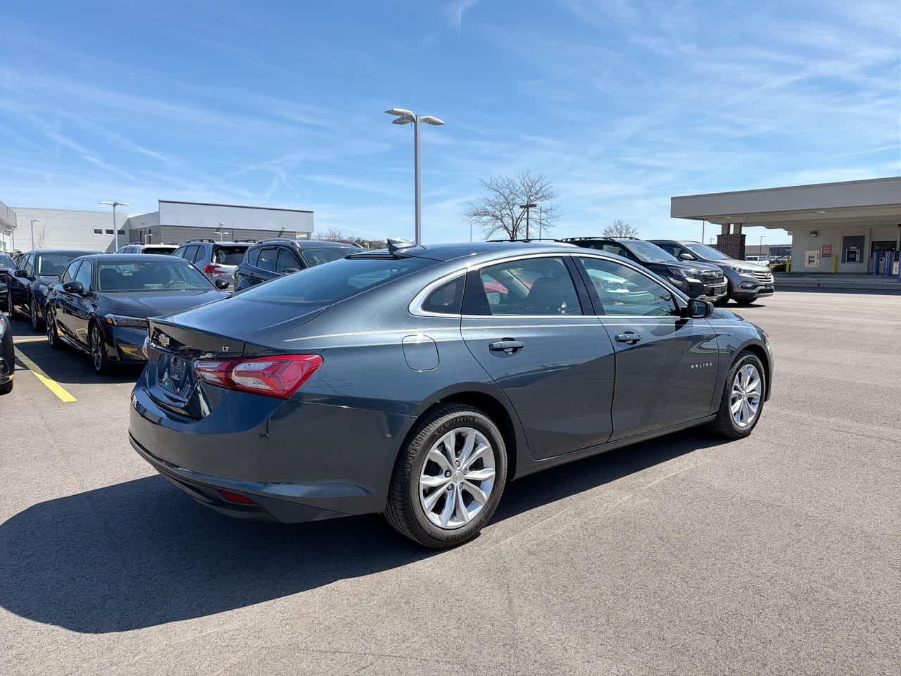 Thumbnail: 2020 Chevrolet Malibu - 13