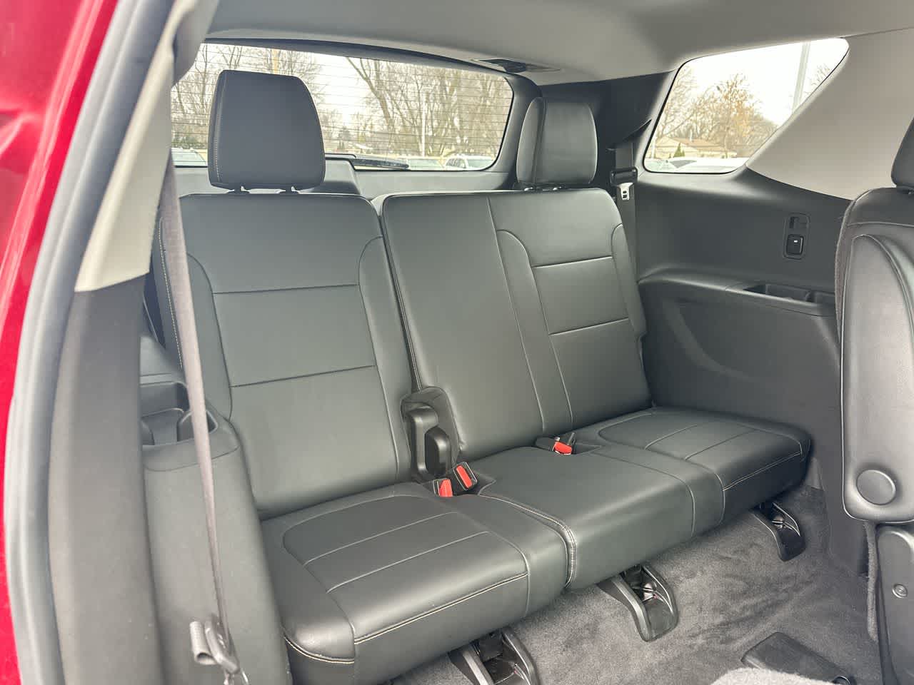 Thumbnail: 2019 Chevrolet Traverse - 26