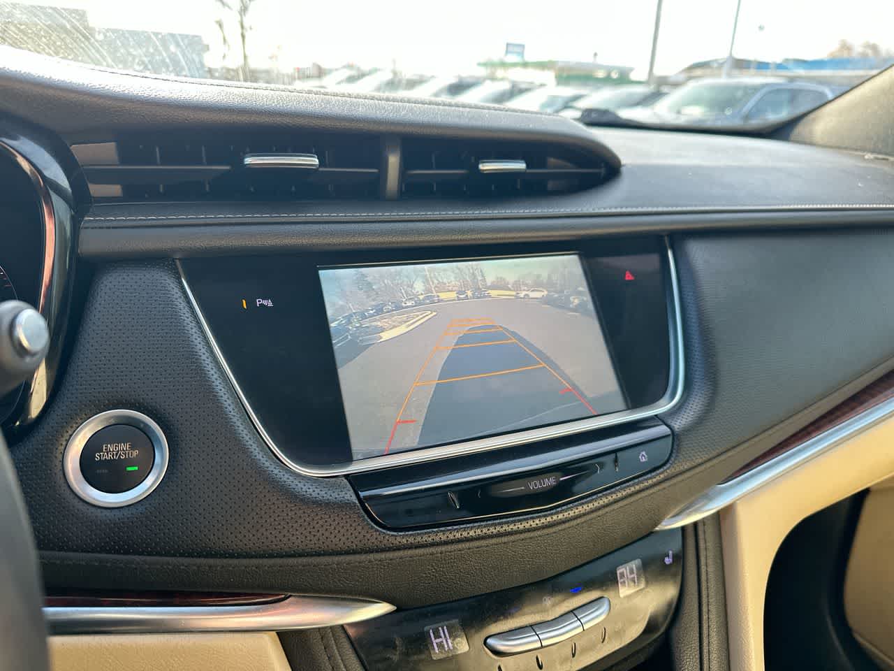 Thumbnail: 2017 Cadillac XT5 - 33