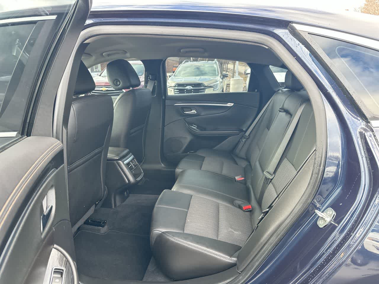 Thumbnail: 2017 Chevrolet Impala - 24