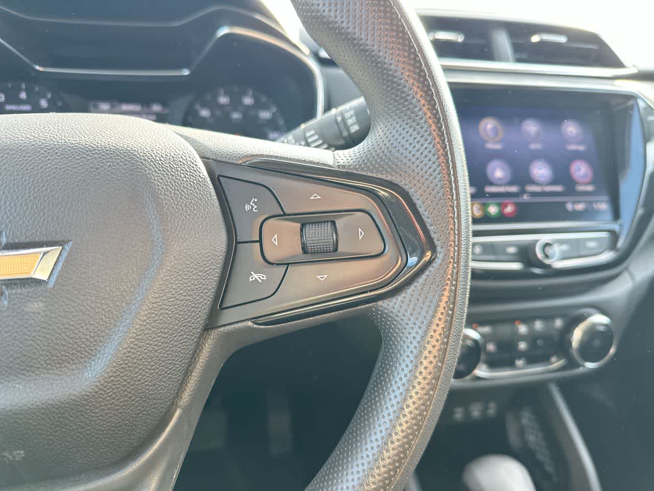 Thumbnail: 2021 Chevrolet TrailBlazer - 29