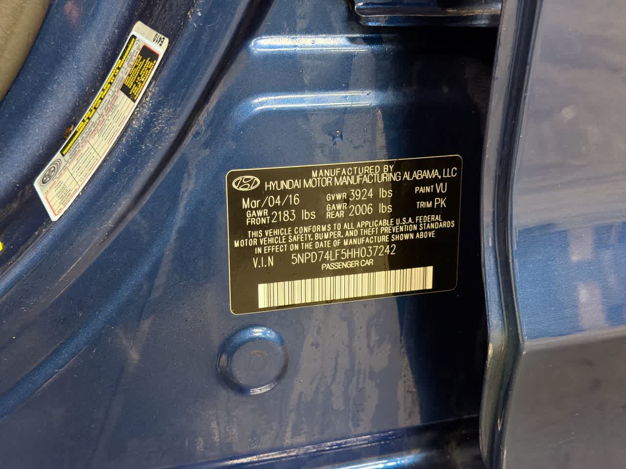 Thumbnail: 2017 Hyundai Elantra - 34