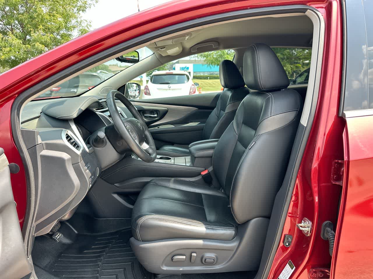 Thumbnail: 2016 Nissan Murano - 21