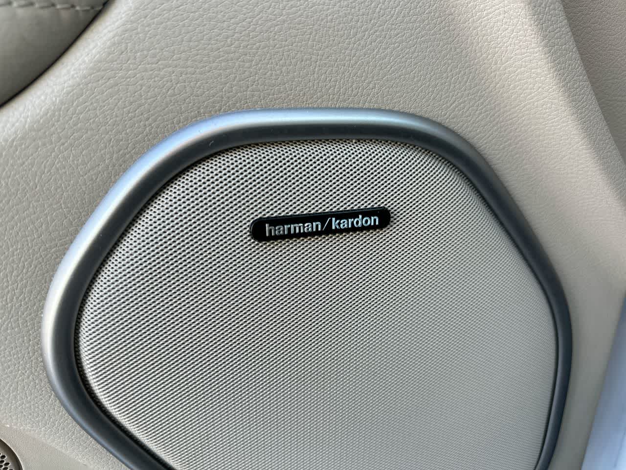 Thumbnail: 2017 Jeep Grand Cherokee - 35